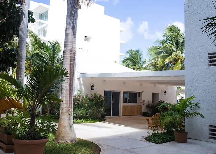 Las Gaviotas Hotel & Suites Cancun